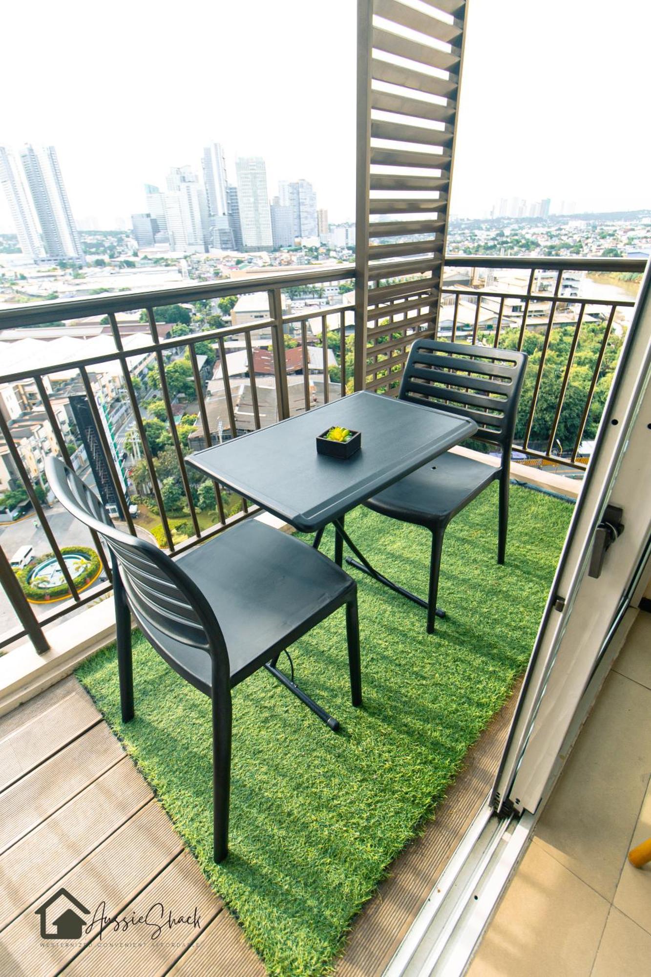 Aussie Shack - 2Br Modern Condo With Skyline View マニラ市 エクステリア 写真