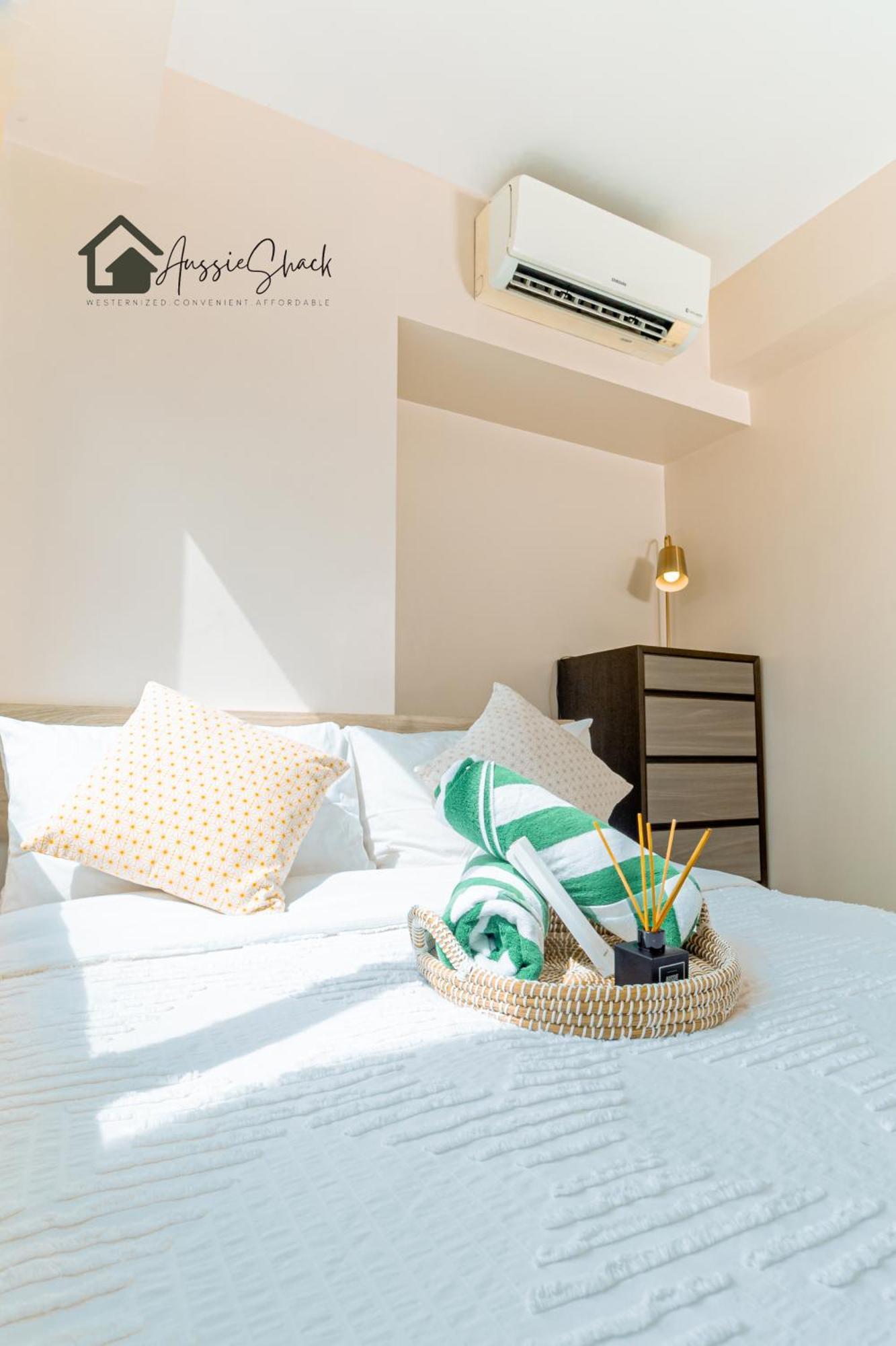 Aussie Shack - 2Br Modern Condo With Skyline View マニラ市 エクステリア 写真